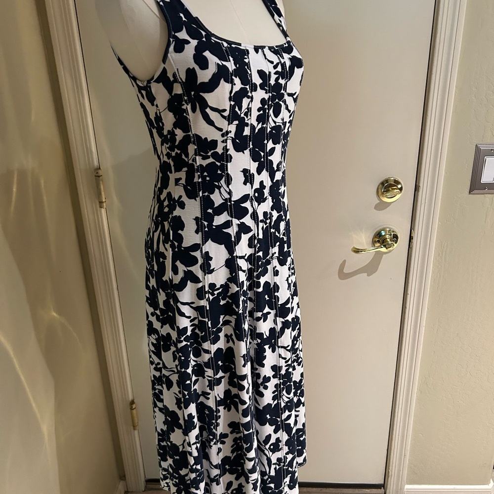LOFT Floral Sleeveless Dress - Navy and White